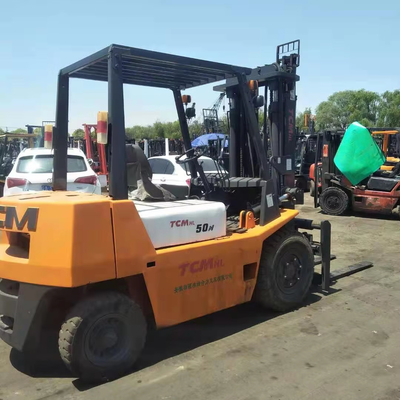 JAPAN Manufactured TCM FD50 5-тонный вилочный погрузчик на СПГ для обеспечения надежности производственного завода