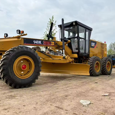 Классификатор CAT 140K с двигателем Cummins и низким рабочим временем в отличном состоянии