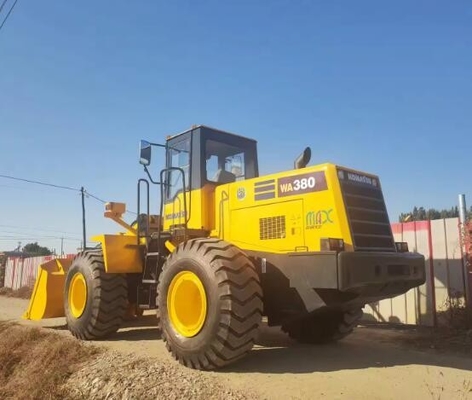Япония Komatsu WA380-3 Подержанный колесный погрузчик Вторая рука Komatsu WA380-3 Погрузчики Год 2017