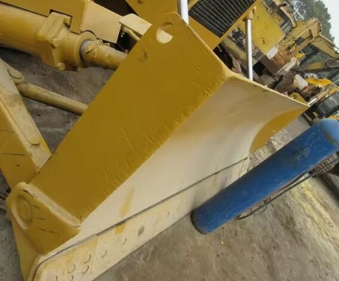 Подержанный бульдозер Caterpillar D6M с оригинальным гидравлическим цилиндром по доступной цене