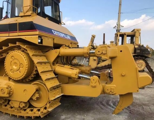 Подержанные бульдозеры D9N Caterpillar в Шанхае 13.5