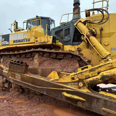 Вторая рука Komatsu 575A Crawler Dozer из Японии с оригинальным гидравлическим цилиндром