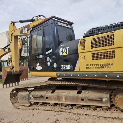 Подержанный экскаватор Caterpillar 326d с винтом