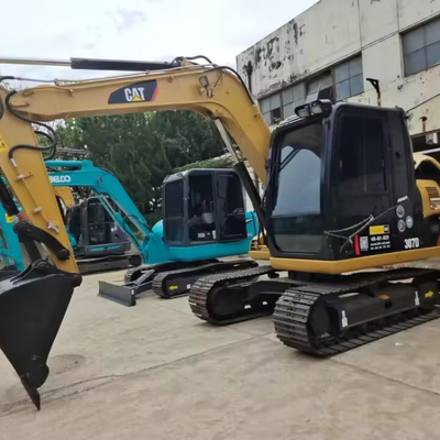 Небольшой используемый экскаватор Caterpillar 307D с рабочей массой и конструкцией 7193KGS