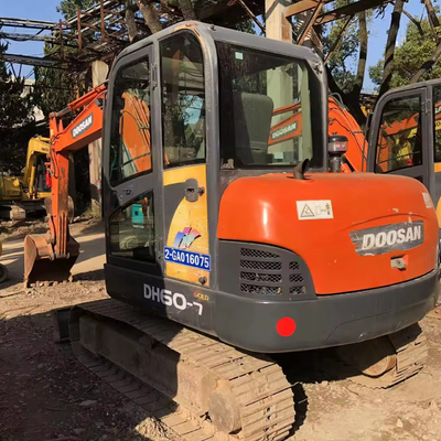 Кувшинная емкость 0.2 Использованные мини-экскаваторы Doosan DH60-7 в отличном состоянии в Корее