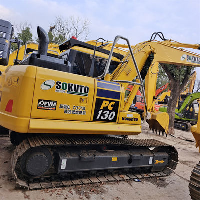 Использованный гидравлический экскаватор Komatsu PC130-7 с рабочей массой 13000 кг