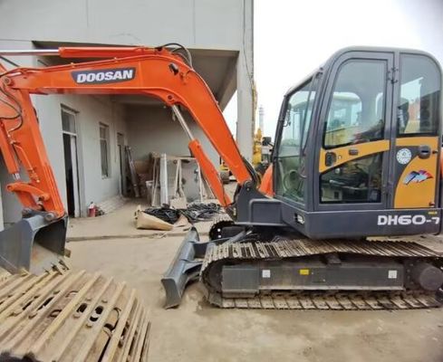 6 тонн Doosan DH60-7 использованный экскаватор мини-экскаватор с двигателем YANG MA 4TNV94L