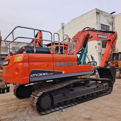 Лучший экскаватор Doosan DX300 с мощностью 151 кВт