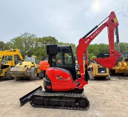 Эксплуатационный экскаватор Kubota U35 с хорошим состоянием и оригинальным гидравлическим цилиндром